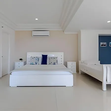 Casa Solarium, Aldaba Selection * Cartagena