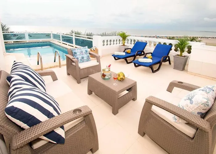 Casa Solarium, Aldaba Selection