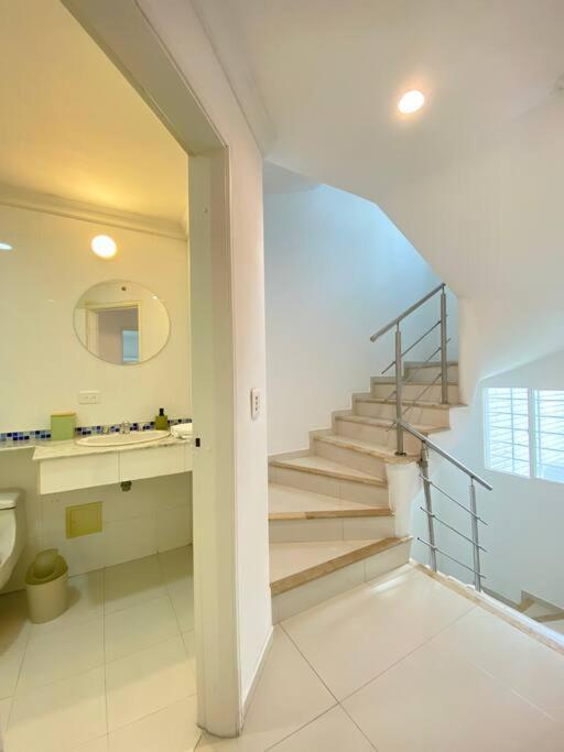 Casa Solarium, Aldaba Selection